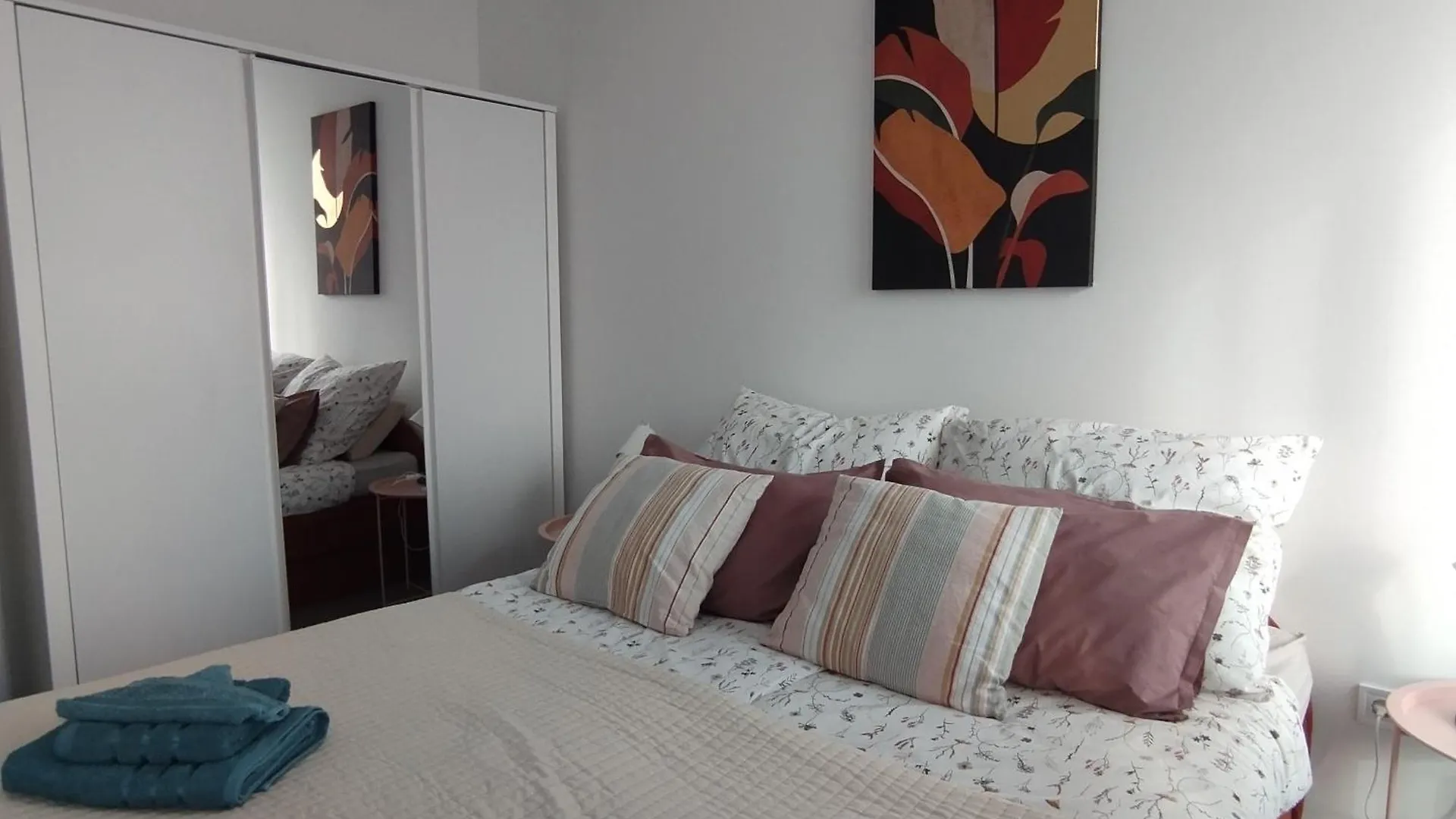 Appartamento Cedrus Liget Apartman - Szeged Ungheria